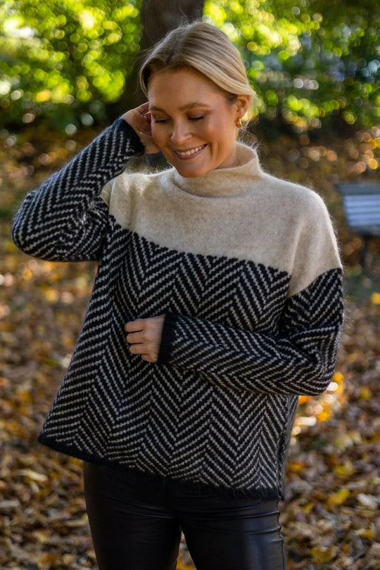 ADELIE | Premium Rollkragenpullover aus edle Stréck