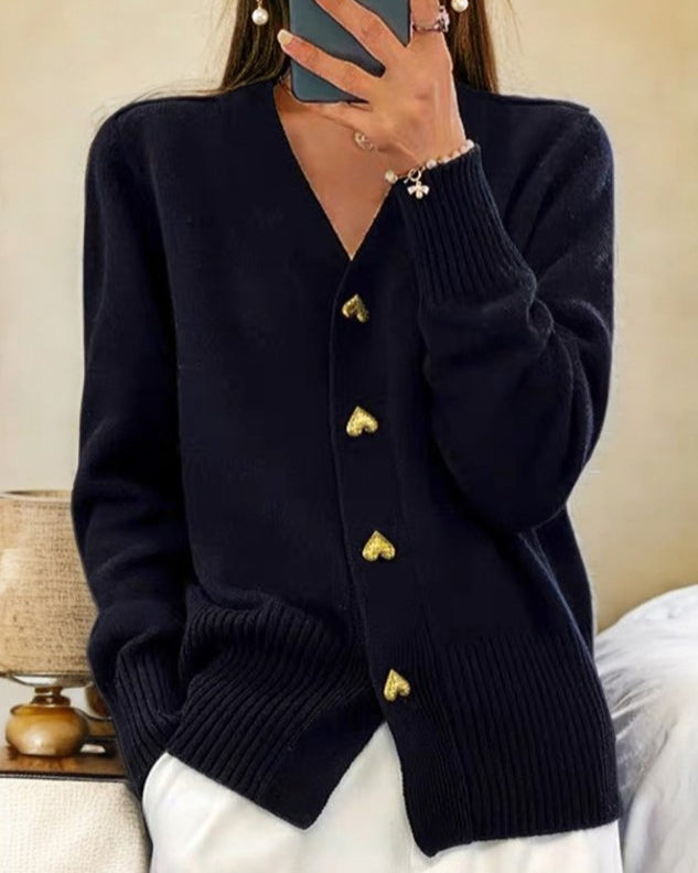 Adele | Elegante Cardigan mat Häerzknäpper