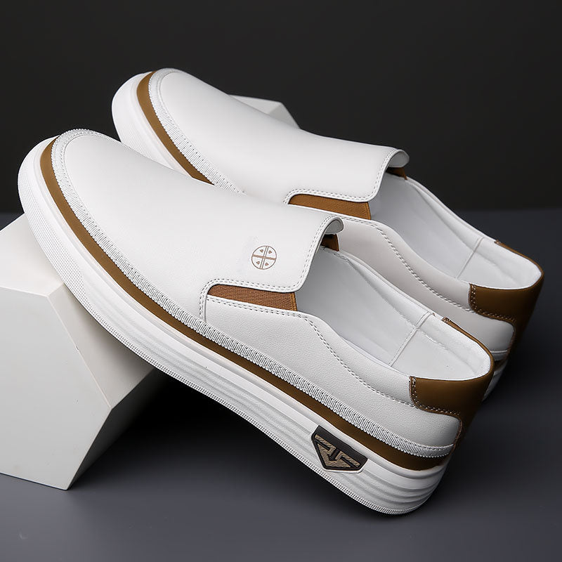 DUMONT LYON | EINFAMILLE MINIMALISTISCH LEICHT SLIP-ON