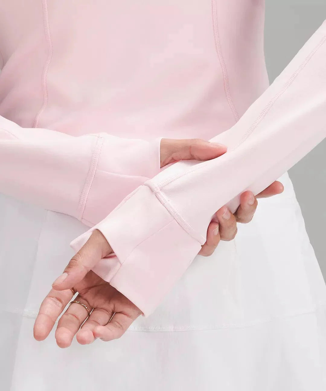 Ivelyn™ | Iwwert Zäit eraus läitene Charm