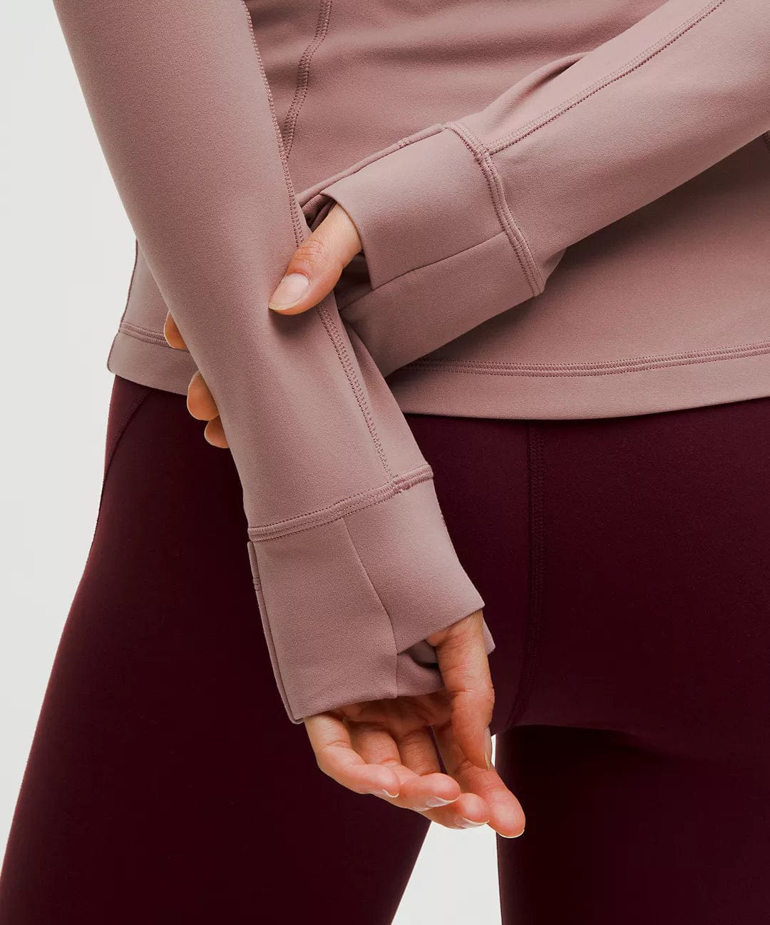 Ivelyn™ | Iwwert Zäit eraus läitene Charm