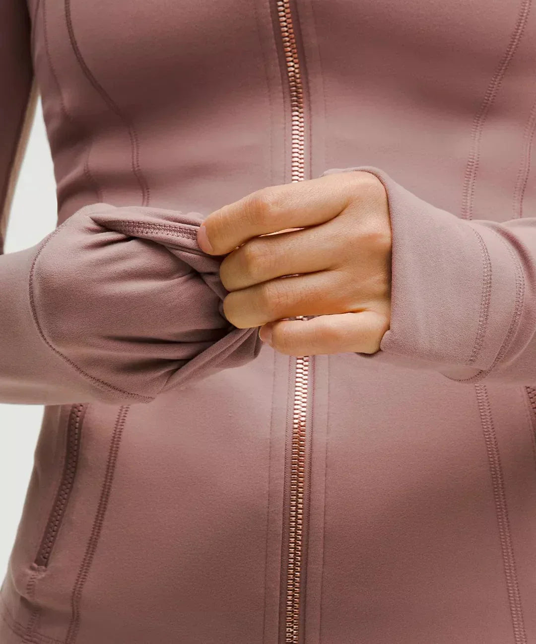 Ivelyn™ | Iwwert Zäit eraus läitene Charm